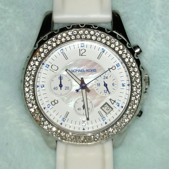 Michael Kors watch - Picture 1 of 6